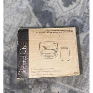 New Pampered Chef Ice Cream Sandwich Maker #2485